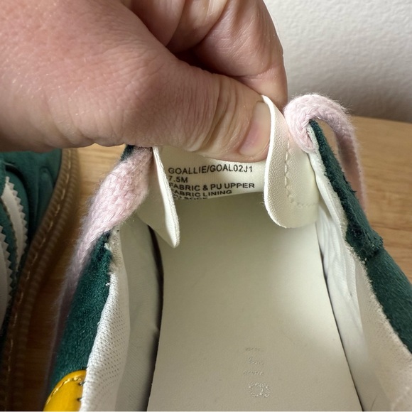 NWOT Madden Girl Women’s Goalie Lace Up Platform Sneaker Green Multi Size 7.5 - Picture 11 of 11